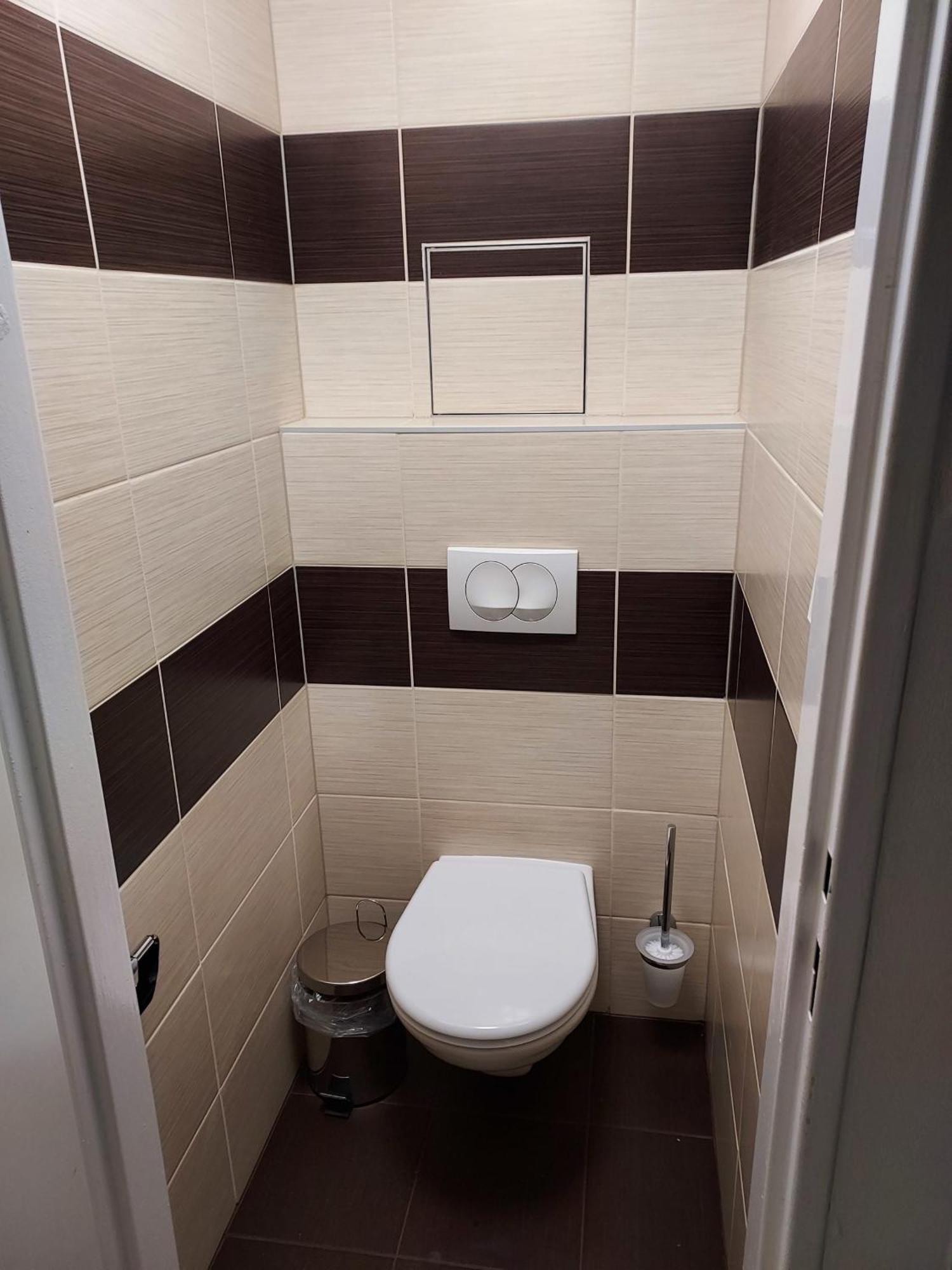 Auberge de jeunesse Eislerova Kolej Jarov à Prague Extérieur photo